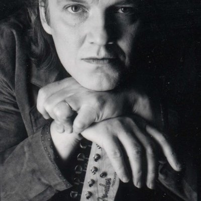 Recording Artist, author of Scalemaster, collection of music scales. Global citizen. https://t.co/bpeBblUwiU https://t.co/e046FARNQr