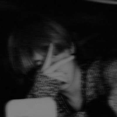 venus_scorpioo's profile picture. me manejo mejor en chismes que en mi vida personal