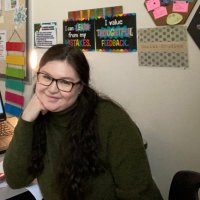 Ms. Sanchez (@vs_themiddles) 's Twitter Profile