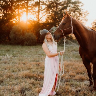 KristlynPaliani's profile picture. Amos ~kristlynpaliani ~                    rodeo🌵