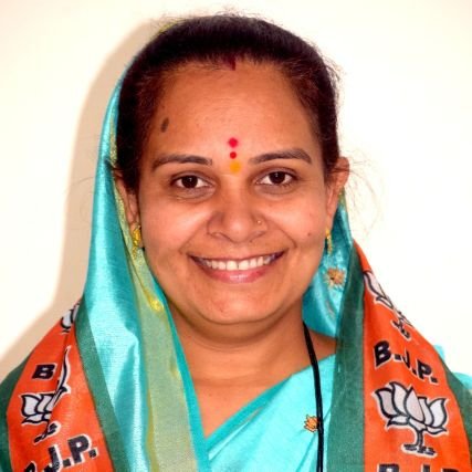 Mrs.Jyotitai Rajendra Kawar - सौ.ज्योतीताई राजेंद्र कवर

अध्यक्ष, भाजपा अनुसूचित जमाती मोर्चा, सिडको मंडळ-2,
नाशिक तालुका अध्यक्ष-भारतीय मानवाधिकार परिषद
