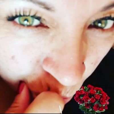 si eres comunista no me sigan por favor no comparto sus ideales ✌🌳🥀❤ ✌
no tengo color político 💩