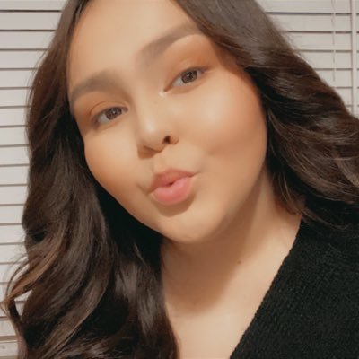 lovely_samxoxo's profile picture. aye man , I just work here