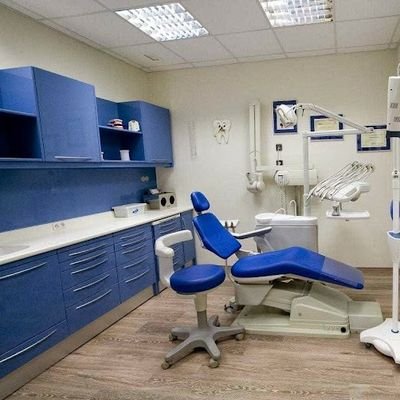 Clínica Dental en  Avda. La mancha 23-25 en Medicentro, Leganés  sala 25
Teléfono  91 48 10 266 
Móvil 619 050 867