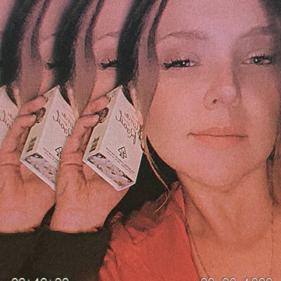 behaveandblaze's profile picture. 𝘴𝘰𝘮𝘦 𝘰𝘧 𝘺𝘰𝘶 𝘩𝘢𝘷𝘦 𝘩𝘰𝘣𝘣𝘪𝘦𝘴, 𝔦 𝔥𝔞𝔳𝔢 𝔴𝔢𝔢𝔡 💨