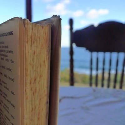 power_studies's profile picture. @evancz tries to understand power.

Book recommendations:
- Imperialism by Hobson
- Neocolonialism by Nkrumah
- Progress and Poverty by Henry George