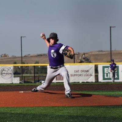 5’10” 190lbs RHP Lewis and Clark CC ‘24