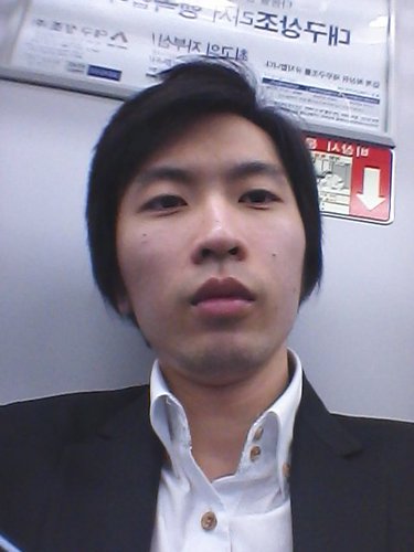 생각하라! 그리고 행동하라!
Rome was not built in a day.
독서/신문읽기/영화감상/술/유럽축구
감명깊게 읽은 책은 삼국지/로마인이야기/태백산맥/이기적 유전자
