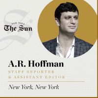 Ari Hoffman(@AriHoffmanWrite) 's Twitter Profile Photo