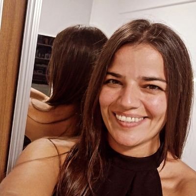 🎧 Una piba 100% rosarina. Amante de la música. Mamá de Bruna 🐣👩🏻🍼