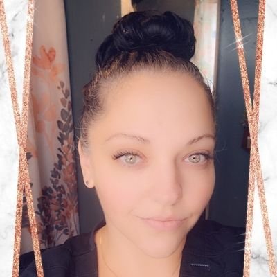 EMontgomeryAuth's profile picture. Mom😍, Wife😘, Coffee Addict☕, and Author with Crushing Hearts Black Butterfly Publishing 🍎📖🍎📖🍎📖🍎📖🍎📖🍎📖🍎📖🍎📖🍎