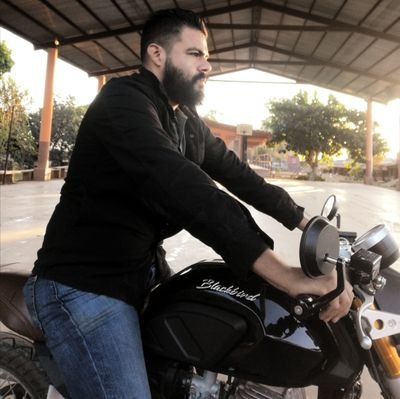 Lawyeer's profile picture. 