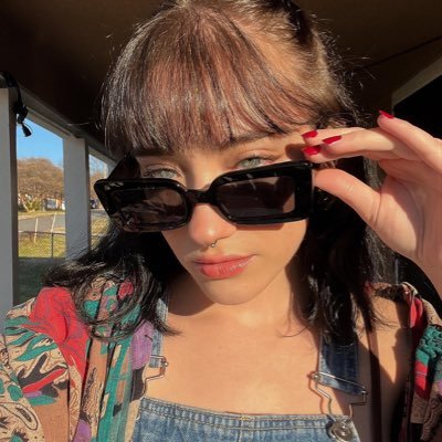 pardifoul's profile picture. for human grossly under qualified ✨ 23 // she/her