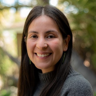 Assistant Professor @ Stanford. I care about rural livelihoods, just food systems, and agroecology. Nerding out on soil health, mycorrhiza, & bees. 👩🏽🌾🍄🐝