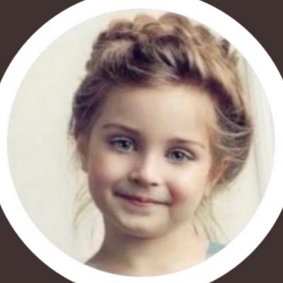 اللهم اجعل تربة أمي تُزهر، تماماً كما كانت تفعل بقلبي إبتسامتها، اللهم لقبرها السلام والمغفره.