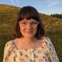 Karys McEwen (@karyswrites) 's Twitter Profile Photo