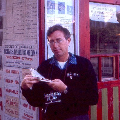 A digital museum showcasing Herb Agid's lifetime of unpublished film photography from 1936 to 1980.
300 of Herb's moments lost in time being released now