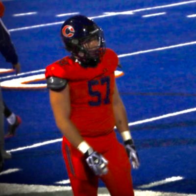 Chaminade College Prep 🦅 | Class of 2023| 6’0, 250|C/DT|🏈  |GPA3.7 honor roll. (818)-938-0471