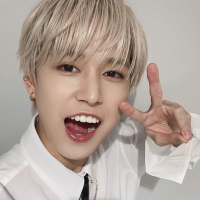 20ｻｲJAMの日常 👑よりの箱推し💗 JAMさんフォローお願いします🙇‍♀️フォロバ返します❕JAMさんは100㌫🤍 無言フォロー失礼します🙇‍♀️