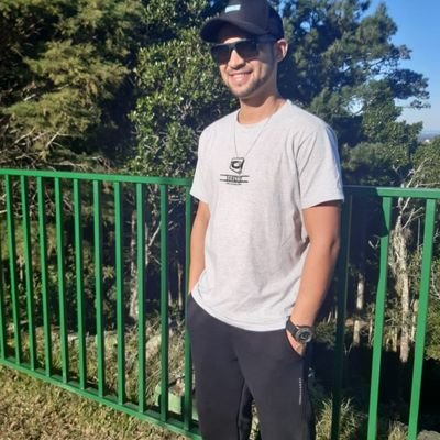 053 984454021 Whats