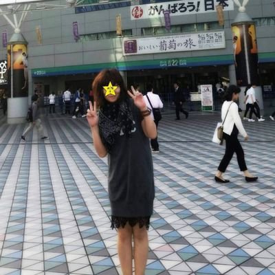 大阪の女。海が好き。ダイビング好き。スイミングも好き。登山初心者。
サザンオールスターズ・B'z・達郎さん・マーチンさんが大好き♡ ライブに行くのが大好き♡ジヨン子・GD好き♡憲さん 東野ダディ等々芸人さん達も大好き♡ 地道にまったり豪快に!?生きていきたい!!
no sas no life☆ SAS応援団