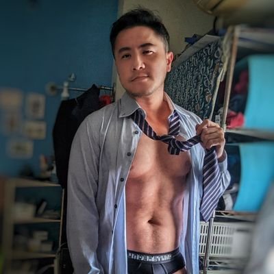 喜歡日本/日本人的臺灣人
高雄雪花冰店老闆
http://171.73.純Top
對壯手臂、肌肉0沒有抵抗力😂
是菜會約,你我皆同
不用藥、不無套、不拍片
其他的就看感覺順其自然吧