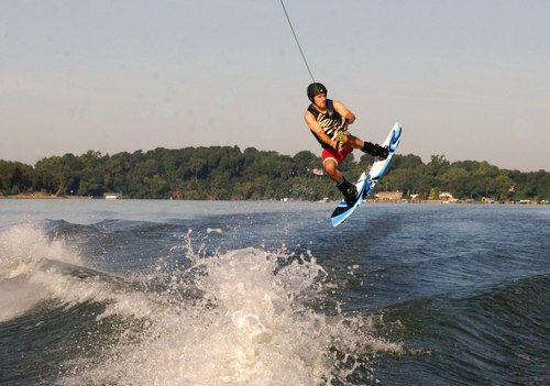 DintyMo33's profile picture. Just me.  I represent no one.