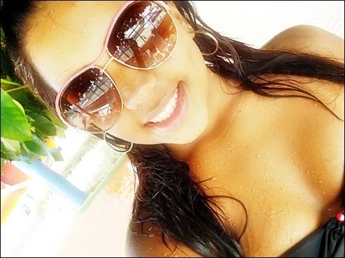 O principe te ignora,e o sapo te ama.E aí? Vai escolher a beleza ou o verdadeiro amor ?  ;*
