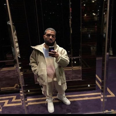 isElxjo's profile picture. 313