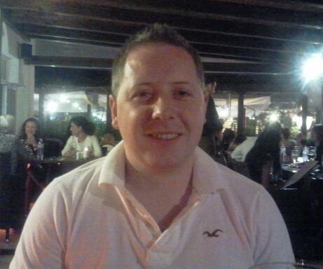 Season ticket holder MUFC.Trying to do my bit as store manager in Supervalu Kilmallock,living in Newtownshandrum
