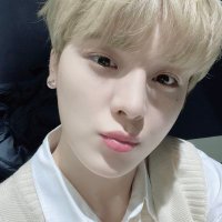 -Cris🖤- (@kim_minkyungho) 's Twitter Profile