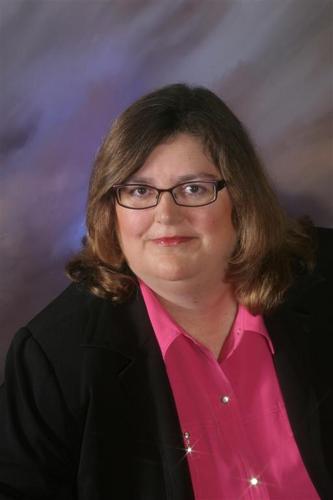commercial RE co-owner, commercial property management division, empty nester, love to read