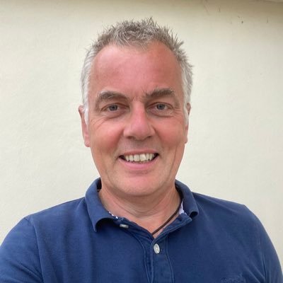 Husband, Father and follower of Jesus. Working for @ChurchArmy Love family, football, cycling, kayaking and real ale. John 10:10. Views my own.