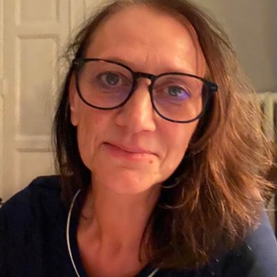 Mamma. Egen företagare. Konsult. Kristdemokrat