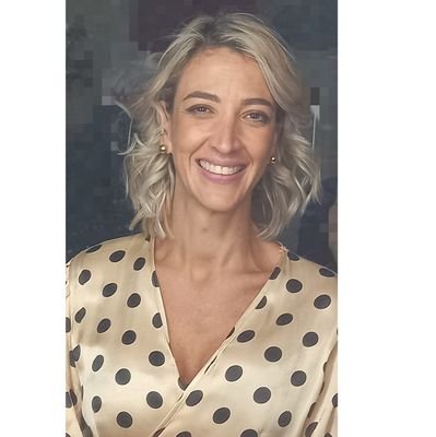 gracysuaz's profile picture. Si no lo haces tú...lo hará otro!!

💯 Buena vibra y con los tacones bien puestos! 👠