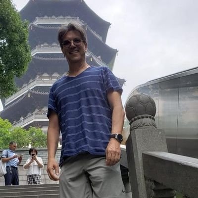 Educator | Agile Mindset | Passionate about empowering learners and embracing flexibility in every challenge. My opinions don’t represent those of my employer.
