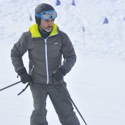 BURHANDOGAN79's profile picture. 