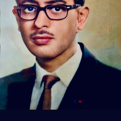 يريدون أن أهوي وذاك مرادهم...ولكنني أعلو وذاك مرادي- وكل بلاد الأرض بيتي ومنزلي ...وتعلو على كل البلاد بلادي/ د. محمد جبرالحربي بوحي خواطري بقلمي #عاصفة_الحزم