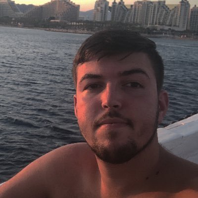 Joyronn's profile picture. Fullstack developer at @panoramaSwap , first ever DEX built on Aleph Zero network.