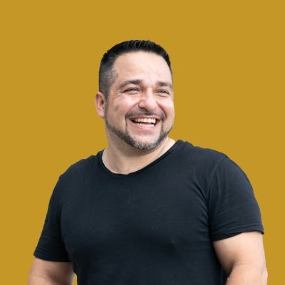 JavierHinojoJr's profile picture. 🏢Multifamily and commercial #REInvestor
🚀 $171M portfolio 🚪1,190MF 📦 212SS & 54,000sqft
🎙 Host of #TheNakedTruthRealEstate
😎 HOF Rich Dad Poor Dad