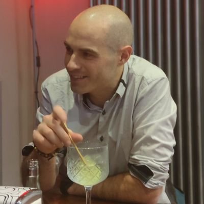 Graphic_Luca_'s profile picture. Home Linen Graphic Designer