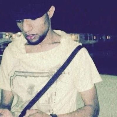 للوحدة لذةْ آحياناً ،  نصراوي ، مدريدي قصة عشقي لهم لا تنتهى  💙💛🤚