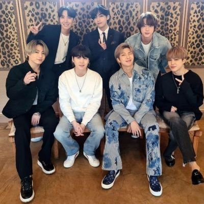 i m an army. members of bts are soo talented soo kind i will love them and support them till my last breath
saranghae and borahae💜💜
follow for BTS wallpapers