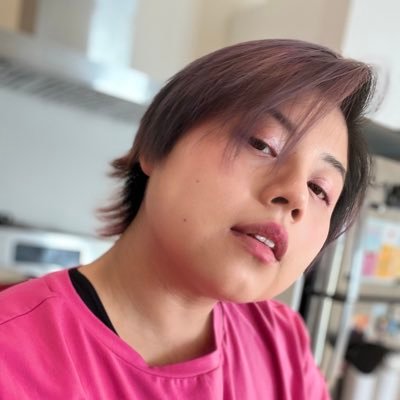 Nonbinary Queer Koruvian (Korean-Peruvian) Educator, Illustrator, and Content Creator!