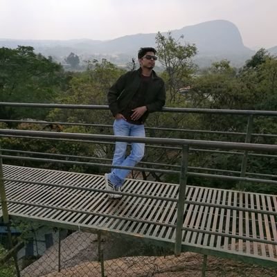 pdey02831's profile picture. Forever Student
