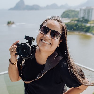 Fotógrafa nas empresas:
https://t.co/lXWBixxMhD
https://t.co/ZHh1THSsb4

Ariana, carioca que ama família e a natureza! :)