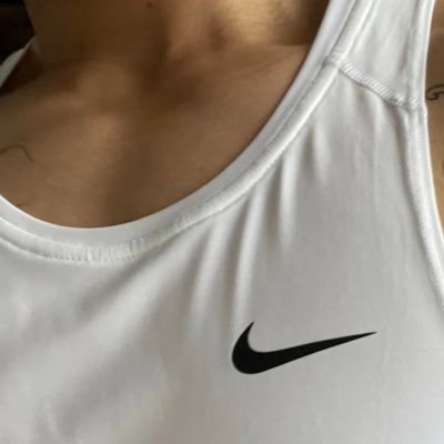 xiongxi20999801's profile picture. 南昌。可约拍私房照。