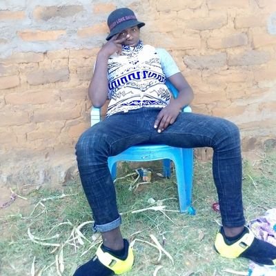 Johnmuendo17's profile picture. 