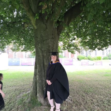 Primary Education (accelerated) degree @LBU final year. Nature loving mum of 2💞
Cub leader.