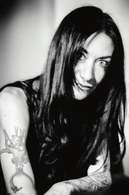 ElenaMearini's profile picture. autrice di narrativa e poesia. Direttrice e docente della Piccola Accademia di Poesia- Milano